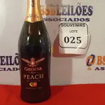 LOTE 025 - 01 GARRAFA DE ESPUMANTE GANCIA PEACH 750ML. LACRADO. (NO ESTADO EM QUE SE ENCONTRA) ATENÇÃO! FAZER A VISITAÇÃO ANTES DE ARREMATAR, NÃO SABEMOS SE FUNCIONA. LEILÃO NÃO TEM GARANTIA E NEM DEVOLUÇÃO, SUJEITO A POSSÍVEIS AVARIAS VISÍVEIS/OCULTAS E/OU AUSÊNCIA DE COMPONENTES.