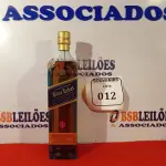 LOTE 012 - 01 GARRAFA DE WHISKY JOHNNIE WALKER BLUE LABEL 1L. (NO ESTADO EM QUE SE ENCONTRA) ATENÇÃO! FAZER A VISITAÇÃO ANTES DE ARREMATAR, NÃO SABEMOS SE FUNCIONA. LEILÃO NÃO TEM GARANTIA E NEM DEVOLUÇÃO, SUJEITO A POSSÍVEIS AVARIAS VISÍVEIS/OCULTAS E/OU AUSÊNCIA DE COMPONENTES.  