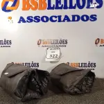 LOTE 322 - 02 TORNOZELEIRAS PARA AACADEMIA 4KG. (NO ESTADO) ATENÇÃO! FAZER A VISITAÇÃO ANTES DE ARREMATAR, NÃO SABEMOS SE FUNCIONA. LEILÃO NÃO TEM GARANTIA E NEM DEVOLUÇÃO, SUJEITO A POSSÍVEIS AVARIAS VISÍVEIS/OCULTAS E/OU AUSÊNCIA DE COMPONENTES.
