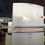 LOTE 349 - 01 GELADEIRA BRASTEMP SUPER FREEZER 470 220VOLTS. (NO ESTADO) ATENÇÃO! FAZER A VISITAÇÃO ANTES DE ARREMATAR, NÃO SABEMOS SE FUNCIONA. LEILÃO NÃO TEM GARANTIA E NEM DEVOLUÇÃO, SUJEITO A POSSÍVEIS AVARIAS VISÍVEIS/OCULTAS E/OU AUSÊNCIA DE COMPONENTES.