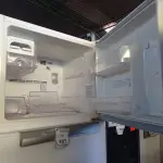 LOTE 407 - 01 GELADEIRA FROSS FREE ELECTROLUX 220VOLTS. (NO ESTADO) ATENÇÃO! FAZER A VISITAÇÃO ANTES DE ARREMATAR, NÃO SABEMOS SE FUNCIONA. LEILÃO NÃO TEM GARANTIA E NEM DEVOLUÇÃO, SUJEITO A POSSÍVEIS AVARIAS VISÍVEIS/OCULTAS E/OU AUSÊNCIA DE COMPONENTES.