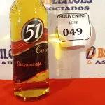 LOTE 049 - 01 GARRAFA AGUARDENTE 51 OURO PIRASSINUNGA 965ML. LACRADO.  (NO ESTADO EM QUE SE ENCONTRA) ATENÇÃO! FAZER A VISITAÇÃO ANTES DE ARREMATAR, NÃO SABEMOS SE FUNCIONA. LEILÃO NÃO TEM GARANTIA E NEM DEVOLUÇÃO, SUJEITO A POSSÍVEIS AVARIAS VISÍVEIS/OCULTAS E/OU AUSÊNCIA DE COMPONENTES.  