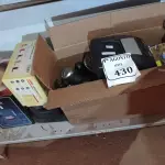LOTE 430 - 01 CAIXA COM PLACAS DIVERSAS, SIMPRESSORA NÃO FISCAL, CAFETEIRA ,SECADOR DE CABELO.(NO ESTADO) ATENÇÃO! FAZER A VISITAÇÃO ANTES DE ARREMATAR, NÃO SABEMOS SE FUNCIONA. LEILÃO NÃO TEM GARANTIA E NEM DEVOLUÇÃO, SUJEITO A POSSÍVEIS AVARIAS VISÍVEIS/OCULTAS E/OU AUSÊNCIA DE COMPONENTES.