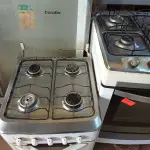 LOTE 518 -  02 FOGÕES COM AVARIAS. (NO ESTADO) ATENÇÃO! FAZER A VISITAÇÃO ANTES DE ARREMATAR, NÃO SABEMOS SE FUNCIONA. LEILÃO NÃO TEM GARANTIA E NEM DEVOLUÇÃO, SUJEITO A POSSÍVEIS AVARIAS VISÍVEIS/OCULTAS E/OU AUSÊNCIA DE COMPONENTES.