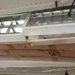 LOTE 500 - 12 LUMINÁRIAS S/LÂMPADAS. (NO ESTADO) ATENÇÃO! FAZER A VISITAÇÃO ANTES DE ARREMATAR, NÃO SABEMOS SE FUNCIONA. LEILÃO NÃO TEM GARANTIA E NEM DEVOLUÇÃO, SUJEITO A POSSÍVEIS AVARIAS VISÍVEIS/OCULTAS E/OU AUSÊNCIA DE COMPONENTES.