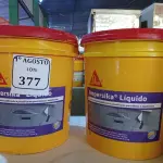 LOTE 377 - 02 BALDES IMPERSIKA LÍQUIDO. (NO ESTADO) ATENÇÃO! FAZER A VISITAÇÃO ANTES DE ARREMATAR, NÃO SABEMOS SE FUNCIONA. LEILÃO NÃO TEM GARANTIA E NEM DEVOLUÇÃO, SUJEITO A POSSÍVEIS AVARIAS VISÍVEIS/OCULTAS E/OU AUSÊNCIA DE COMPONENTES.