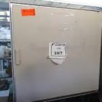 LOTE 387 - 01 AUTOCLAVE FANEM. (NO ESTADO) ATENÇÃO! FAZER A VISITAÇÃO ANTES DE ARREMATAR, NÃO SABEMOS SE FUNCIONA. LEILÃO NÃO TEM GARANTIA E NEM DEVOLUÇÃO, SUJEITO A POSSÍVEIS AVARIAS VISÍVEIS/OCULTAS E/OU AUSÊNCIA DE COMPONENTES.
