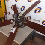 LOTE 124 - 01 VENTILADOR DE TETO COM PALETAS EM MADEIRA (1 WITH CEILING FANS). (NO ESTADO EM QUE SE ENCONTRA. SUJEITO A AVARIAS OCULTAS/VISÍVEIS.) 0000057