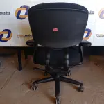 LOTE 173 - 01 CADEIRA PARA ESCRITÓRIO (OFFICE CHAIR). (NO ESTADO EM QUE SE ENCONTRA. SUJEITO A AVARIAS OCULTAS/VISÍVEIS.)0000063