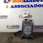 LOTE 251 - 01 TRANSFORMADOR 110/220VOLTS 2000VA (TRANSFORMERS). (NO ESTADO EM QUE SE ENCONTRA. SUJEITO A AVARIAS OCULTAS/VISÍVEIS.)0000089
