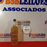 LOTE 023 - 01 GARRAFA DE CACHAÇA OURO 1 750ML. (NO ESTADO EM QUE SE ENCONTRA) ATENÇÃO! FAZER A VISITAÇÃO ANTES DE ARREMATAR, NÃO SABEMOS SE FUNCIONA. LEILÃO NÃO TEM GARANTIA E NEM DEVOLUÇÃO, SUJEITO A POSSÍVEIS AVARIAS VISÍVEIS/OCULTAS E/OU AUSÊNCIA DE COMPONENTES.  