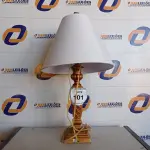 LOTE 101 - 01 ABAJUR COM CÚPULA LAMP. (NO ESTADO EM QUE SE ENCONTRA. SUJEITO A AVARIAS OCULTAS/VISÍVEIS.) BF8560W
