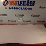 LOTE 080 - 01 COBRE LEITO, 01 COLCHA E 03 FRONHAS BORDADOS NA COR ROSA. (NO ESTADO EM QUE SE ENCONTRA) ATENÇÃO! FAZER A VISITAÇÃO ANTES DE ARREMATAR, NÃO SABEMOS SE FUNCIONA. LEILÃO NÃO TEM GARANTIA E NEM DEVOLUÇÃO, SUJEITO A POSSÍVEIS AVARIAS VISÍVEIS/OCULTAS E/OU AUSÊNCIA DE COMPONENTES.  