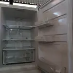 LOTE 246 - 01 GELADEIRA INVERTER ELECTROLUX 220VOLTS (REFRIGERATOR). (NO ESTADO EM QUE SE ENCONTRA. SUJEITO A AVARIAS OCULTAS/VISÍVEIS.) BF8678G