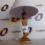 LOTE 086 - 01 ABAJUR COM CÚPULA (LAMP). (NO ESTADO EM QUE SE ENCONTRA. SUJEITO A AVARIAS OCULTAS/VISÍVEIS.) AV9800X