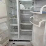 LOTE 265 - 01 GELADEIRA 2 PORTAS WHIRLPOOL 115VOLTS MOD: GS6NEXRO02 (REFRIGERATOR). (NO ESTADO EM QUE SE ENCONTRA. SUJEITO A AVARIAS OCULTAS/VISÍVEIS.) BF8593K