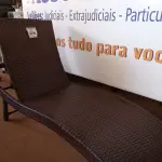 LOTE 258 - 01 ESPREGUIÇADEIRA PARA PISCINA (LOUNGE CHAIR). (NO ESTADO EM QUE SE ENCONTRA. SUJEITO A AVARIAS OCULTAS/VISÍVEIS.) BH1583N