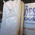LOTE 294 - 01 COLCHÃO DE SOLTEIRO COM BASE (TWIN BED (MATTRESS+BOX). (NO ESTADO EM QUE SE ENCONTRA. SUJEITO A AVARIAS OCULTAS/VISÍVEIS.) AV9625U - BJ7373T