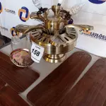 LOTE 158 - 01 VENTILADOR DE TETO COM PALETAS EM MADEIRA MARCA HUNTER) (1 WITH CEILING FANS). (NO ESTADO EM QUE SE ENCONTRA. SUJEITO A AVARIAS OCULTAS/VISÍVEIS.) 0000057