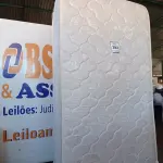 LOTE 292 - 01 COLCHÃO DE SOLTEIRO COM BASE (TWIN BED (MATTRESS+BOX). (NO ESTADO EM QUE SE ENCONTRA. SUJEITO A AVARIAS OCULTAS/VISÍVEIS.) BF8533G - BF8642N