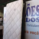 LOTE 279 - 01 COLCHÃO DE SOLTEIRO COM BASE (TWIN BED (MATTRESS+BOX). (NO ESTADO EM QUE SE ENCONTRA. SUJEITO A AVARIAS OCULTAS/VISÍVEIS.) AU1873K