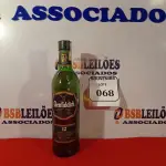 LOTE 068 - 01 GARRAFA DE WHISKY GLENFIDDICH 12 ANOS 750ML. (NO ESTADO EM QUE SE ENCONTRA) ATENÇÃO! FAZER A VISITAÇÃO ANTES DE ARREMATAR, NÃO SABEMOS SE FUNCIONA. LEILÃO NÃO TEM GARANTIA E NEM DEVOLUÇÃO, SUJEITO A POSSÍVEIS AVARIAS VISÍVEIS/OCULTAS E/OU AUSÊNCIA DE COMPONENTES.  