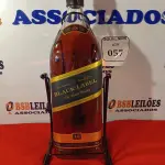 LOTE 057 - 01 WHISKY JOHNNIE WALKER BLACK LABEL 12 ANOS 4,5 LITROS (NO ESTADO EM QUE SE ENCONTRA) ATENÇÃO! FAZER A VISITAÇÃO ANTES DE ARREMATAR, NÃO SABEMOS SE FUNCIONA. LEILÃO NÃO TEM GARANTIA E NEM DEVOLUÇÃO, SUJEITO A POSSÍVEIS AVARIAS VISÍVEIS/OCULTAS E/OU AUSÊNCIA DE COMPONENTES.  