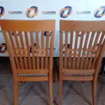 LOTE 142 - 02 CADEIRAS EM MADEIRA (CHAIR). (NO ESTADO EM QUE SE ENCONTRA. SUJEITO A AVARIAS OCULTAS/VISÍVEIS.) BF8529C, BF8529B