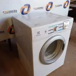 LOTE 255 - 01 SECADORA DE ROUPAS ELECTROLUX 10KG 220VOLTS (DRYER). (NO ESTADO EM QUE SE ENCONTRA. SUJEITO A AVARIAS OCULTAS/VISÍVEIS.) AV9622L