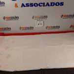LOTE 079 - 01 LENÇOL COM 03 FRONHAS BORDADO PERCAL NA COR ROSA. (NO ESTADO EM QUE SE ENCONTRA) ATENÇÃO! FAZER A VISITAÇÃO ANTES DE ARREMATAR, NÃO SABEMOS SE FUNCIONA. LEILÃO NÃO TEM GARANTIA E NEM DEVOLUÇÃO, SUJEITO A POSSÍVEIS AVARIAS VISÍVEIS/OCULTAS E/OU AUSÊNCIA DE COMPONENTES.  