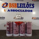 LOTE 175 - 12 LATAS DE TINNER DA MARCA ANJO DE 900ML CADA. (NO ESTADO) ATENÇÃO! FAZER A VISITAÇÃO ANTES DE ARREMATAR, NÃO SABEMOS SE FUNCIONA. LEILÃO NÃO TEM GARANTIA E NEM DEVOLUÇÃO, SUJEITO A POSSÍVEIS AVARIAS VISÍVEIS/OCULTAS E/OU AUSÊNCIA DE COMPONENTES.