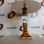 LOTE 034 - 01 ABAJUR COM CÚPULA LAMP. (NO ESTADO EM QUE SE ENCONTRA. SUJEITO A AVARIAS OCULTAS/VISÍVEIS.) AV9625H