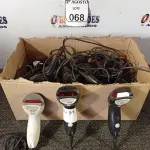 LOTE 068 - 01 LOTE COM VÁRIOS LEITORES DE CÓDIGOS DE BARRAS COM ENTRADAS USB. (NO ESTADO) ATENÇÃO! FAZER A VISITAÇÃO ANTES DE ARREMATAR, NÃO SABEMOS SE FUNCIONA. LEILÃO NÃO TEM GARANTIA E NEM DEVOLUÇÃO, SUJEITO A POSSÍVEIS AVARIAS VISÍVEIS/OCULTAS E/OU AUSÊNCIA DE COMPONENTES.