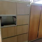 LOTE 218 - 02 ARMÁRIOS PARA ESCRITÓRIOS SENDO 01 COM 08 GAVETAS. (NO ESTADO) ATENÇÃO! FAZER A VISITAÇÃO ANTES DE ARREMATAR, NÃO SABEMOS SE FUNCIONA. LEILÃO NÃO TEM GARANTIA E NEM DEVOLUÇÃO, SUJEITO A POSSÍVEIS AVARIAS VISÍVEIS/OCULTAS E/OU AUSÊNCIA DE COMPONENTES.