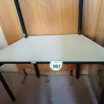 LOTE 097 - 04 MESAS BASE DE FERRO TRIANGULAR. (NO ESTADO) ATENÇÃO! FAZER A VISITAÇÃO ANTES DE ARREMATAR, NÃO SABEMOS SE FUNCIONA. LEILÃO NÃO TEM GARANTIA E NEM DEVOLUÇÃO, SUJEITO A POSSÍVEIS AVARIAS VISÍVEIS/OCULTAS E/OU AUSÊNCIA DE COMPONENTES.