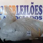 LOTE 318 - 01 LOTE COM 20 CORTINAS DIVERSAS (SACKS WITH CURTAINS). (NO ESTADO EM QUE SE ENCONTRA. SUJEITO A AVARIAS OCULTAS/VISÍVEIS.) 0000083