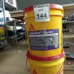 LOTE 144 - 02 BALDES DE IMPERSIKA LÍQUIDO ADITIVO PLASTIFICANTE PARA ARGAMASSA DE ASSENTAMENTO E REBOCO, 18 LITROS CADA. (NO ESTADO) ATENÇÃO! FAZER A VISITAÇÃO ANTES DE ARREMATAR, NÃO SABEMOS SE FUNCIONA. LEILÃO NÃO TEM GARANTIA E NEM DEVOLUÇÃO, SUJEITO A POSSÍVEIS AVARIAS VISÍVEIS/OCULTAS E/OU AUSÊNCIA DE COMPONENTES.