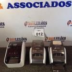LOTE 012 - 03 IMPRESSORAS DE ETIQUETAS DA MARCA BROTHER DE MODELOS DIVERSOS 110V. (NO ESTADO) ATENÇÃO! FAZER A VISITAÇÃO ANTES DE ARREMATAR, NÃO SABEMOS SE FUNCIONA. LEILÃO NÃO TEM GARANTIA E NEM DEVOLUÇÃO, SUJEITO A POSSÍVEIS AVARIAS VISÍVEIS/OCULTAS E/OU AUSÊNCIA DE COMPONENTES.