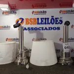 LOTE 042 - 02 ABAJUR LAMP COM AVARIAS. (NO ESTADO EM QUE SE ENCONTRA. SUJEITO A AVARIAS OCULTAS/VISÍVEIS.) AU2173M  AU2172P