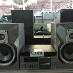 LOTE 139 - 01 RECEIVER MARCA AKAI, 02 CAIXAS SOM E 01 APARELHO DE DVD MARCA SONY. (NO ESTADO) ATENÇÃO! FAZER A VISITAÇÃO ANTES DE ARREMATAR, NÃO SABEMOS SE FUNCIONA. LEILÃO NÃO TEM GARANTIA E NEM DEVOLUÇÃO, SUJEITO A POSSÍVEIS AVARIAS VISÍVEIS/OCULTAS E/OU AUSÊNCIA DE COMPONENTES.