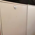LOTE 218 - 02 ARMÁRIOS PARA ESCRITÓRIOS SENDO 01 COM 08 GAVETAS. (NO ESTADO) ATENÇÃO! FAZER A VISITAÇÃO ANTES DE ARREMATAR, NÃO SABEMOS SE FUNCIONA. LEILÃO NÃO TEM GARANTIA E NEM DEVOLUÇÃO, SUJEITO A POSSÍVEIS AVARIAS VISÍVEIS/OCULTAS E/OU AUSÊNCIA DE COMPONENTES.