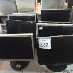 LOTE 132 - 08 MONITORES LCD MARCAS E MODELOS DIVERSOS PARA RETIRADA DE PEÇAS. (NO ESTADO) ATENÇÃO! FAZER A VISITAÇÃO ANTES DE ARREMATAR, NÃO SABEMOS SE FUNCIONA. LEILÃO NÃO TEM GARANTIA E NEM DEVOLUÇÃO, SUJEITO A POSSÍVEIS AVARIAS VISÍVEIS/OCULTAS E/OU AUSÊNCIA DE COMPONENTES.