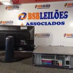 LOTE 159 - 01 MONITOR MARCA LG E 01 CPU MARCA DELL. (NO ESTADO) ATENÇÃO! FAZER A VISITAÇÃO ANTES DE ARREMATAR, NÃO SABEMOS SE FUNCIONA. LEILÃO NÃO TEM GARANTIA E NEM DEVOLUÇÃO, SUJEITO A POSSÍVEIS AVARIAS VISÍVEIS/OCULTAS E/OU AUSÊNCIA DE COMPONENTES.