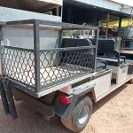 LOTE 325 - 01 CARRINHO DE GOLFE CLUB CAR TRANSPORTER 4. (NO ESTADO) (GOLF CART) (WITHOUT KEYS) (NO ESTADO EM QUE SE ENCONTRA. SUJEITO A AVARIAS OCULTAS/VISÍVEIS.) AV9495Y