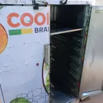 LOTE 250 - 01 CARRINHO PARA FRIOS EM INOX. (NO ESTADO) ATENÇÃO! FAZER A VISITAÇÃO ANTES DE ARREMATAR, NÃO SABEMOS SE FUNCIONA. LEILÃO NÃO TEM GARANTIA E NEM DEVOLUÇÃO, SUJEITO A POSSÍVEIS AVARIAS VISÍVEIS/OCULTAS E/OU AUSÊNCIA DE COMPONENTES.