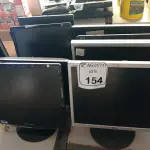 LOTE 154 - 08 MONITORES LCD MARCAS E MODELOS DIVERSOS PARA A RETIRADA DE PEÇAS. (NO ESTADO) ATENÇÃO! FAZER A VISITAÇÃO ANTES DE ARREMATAR, NÃO SABEMOS SE FUNCIONA. LEILÃO NÃO TEM GARANTIA E NEM DEVOLUÇÃO, SUJEITO A POSSÍVEIS AVARIAS VISÍVEIS/OCULTAS E/OU AUSÊNCIA DE COMPONENTES.