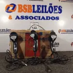 LOTE 122 - 01 LOTE COM VÁRIOS LEITORES DE CÓDIGO DE BARRAS COM ENTRADAS USB. (NO ESTADO) ATENÇÃO! FAZER A VISITAÇÃO ANTES DE ARREMATAR, NÃO SABEMOS SE FUNCIONA. LEILÃO NÃO TEM GARANTIA E NEM DEVOLUÇÃO, SUJEITO A POSSÍVEIS AVARIAS VISÍVEIS/OCULTAS E/OU AUSÊNCIA DE COMPONENTES.