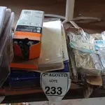 LOTE 233 - 01 LOTE COM MATERIAIS DIVERSOS PARA ESCRITÓRIO. (NO ESTADO) ATENÇÃO! FAZER A VISITAÇÃO ANTES DE ARREMATAR, NÃO SABEMOS SE FUNCIONA. LEILÃO NÃO TEM GARANTIA E NEM DEVOLUÇÃO, SUJEITO A POSSÍVEIS AVARIAS VISÍVEIS/OCULTAS E/OU AUSÊNCIA DE COMPONENTES.