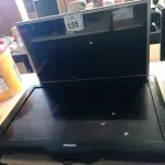 LOTE 155 - 02 TVS 32” POLEGADAS SENDO UMA LG E A 01 PHILIPS. (NO ESTADO) ATENÇÃO! FAZER A VISITAÇÃO ANTES DE ARREMATAR, NÃO SABEMOS SE FUNCIONA. LEILÃO NÃO TEM GARANTIA E NEM DEVOLUÇÃO, SUJEITO A POSSÍVEIS AVARIAS VISÍVEIS/OCULTAS E/OU AUSÊNCIA DE COMPONENTES.