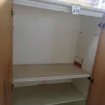 LOTE 219 - 01 ARMÁRIO PARA ESCRITÓRIO COM 02 PORTAS E 03 COMPARTIMENTOS. (NO ESTADO) ATENÇÃO! FAZER A VISITAÇÃO ANTES DE ARREMATAR, NÃO SABEMOS SE FUNCIONA. LEILÃO NÃO TEM GARANTIA E NEM DEVOLUÇÃO, SUJEITO A POSSÍVEIS AVARIAS VISÍVEIS/OCULTAS E/OU AUSÊNCIA DE COMPONENTES.